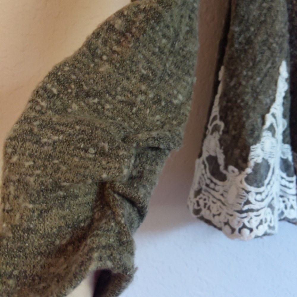 A'Reve Peplum Scoopneck Sweater - Picture 9 of 12